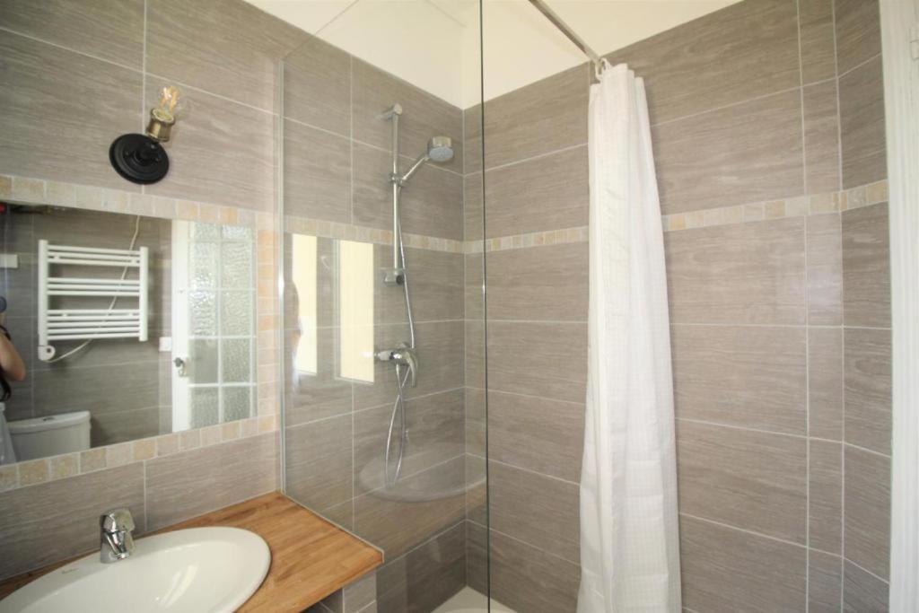 Nice Renting - Notre Dame - Cosy Loft Perfect View On The Roofs Exterior photo