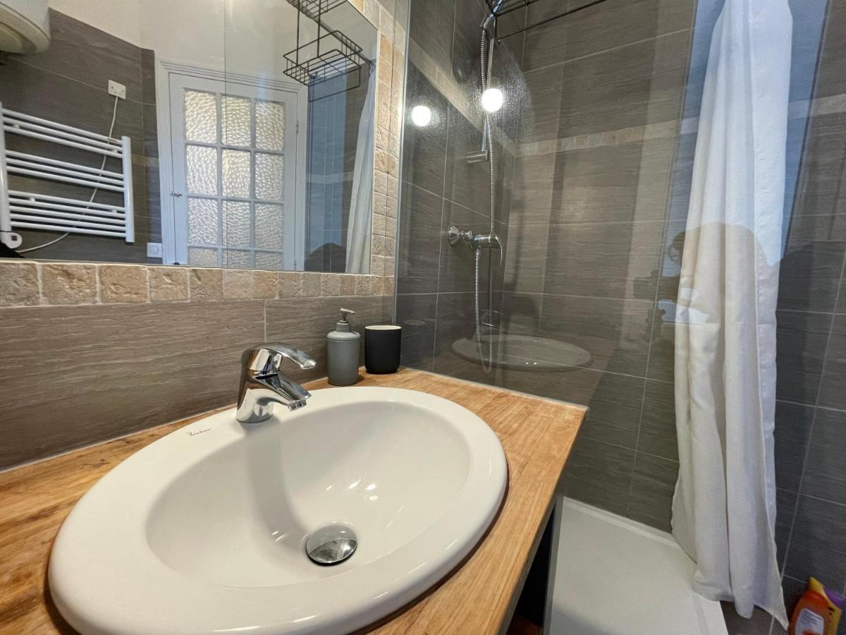 Nice Renting - Notre Dame - Cosy Loft Perfect View On The Roofs Exterior photo